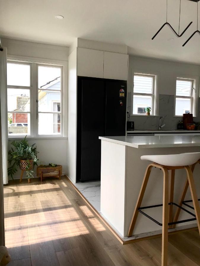 Bright & Comfy Stay In Newly Renovated Home With Parking Auckland Dış mekan fotoğraf